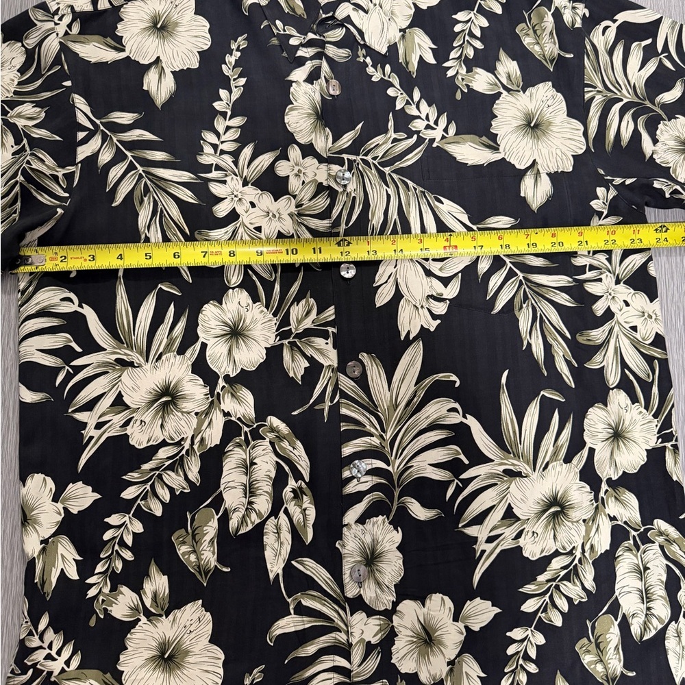 Pineapple Moon Medium Tropical Black and White Men's Button Down Shirt - Picture 4 of 5